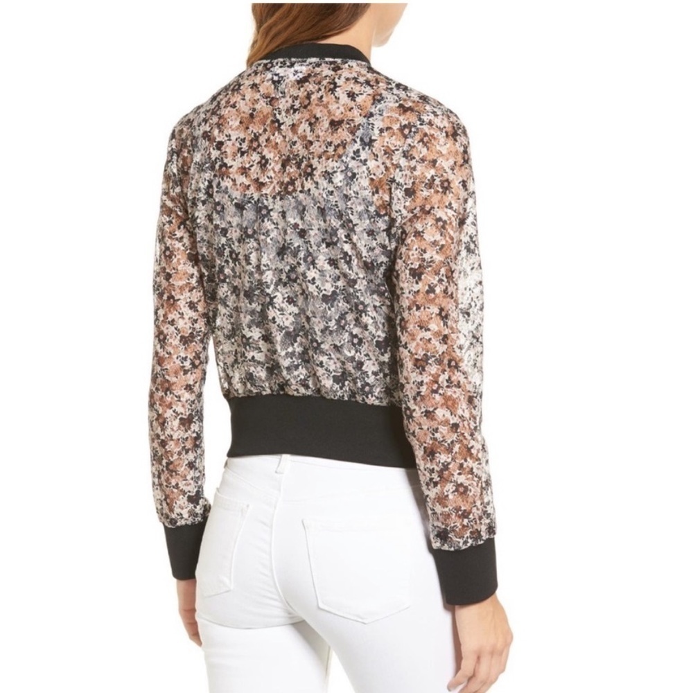 NWT Chelsea28 Crop bomber garden floral jacket - Picture 2 of 7